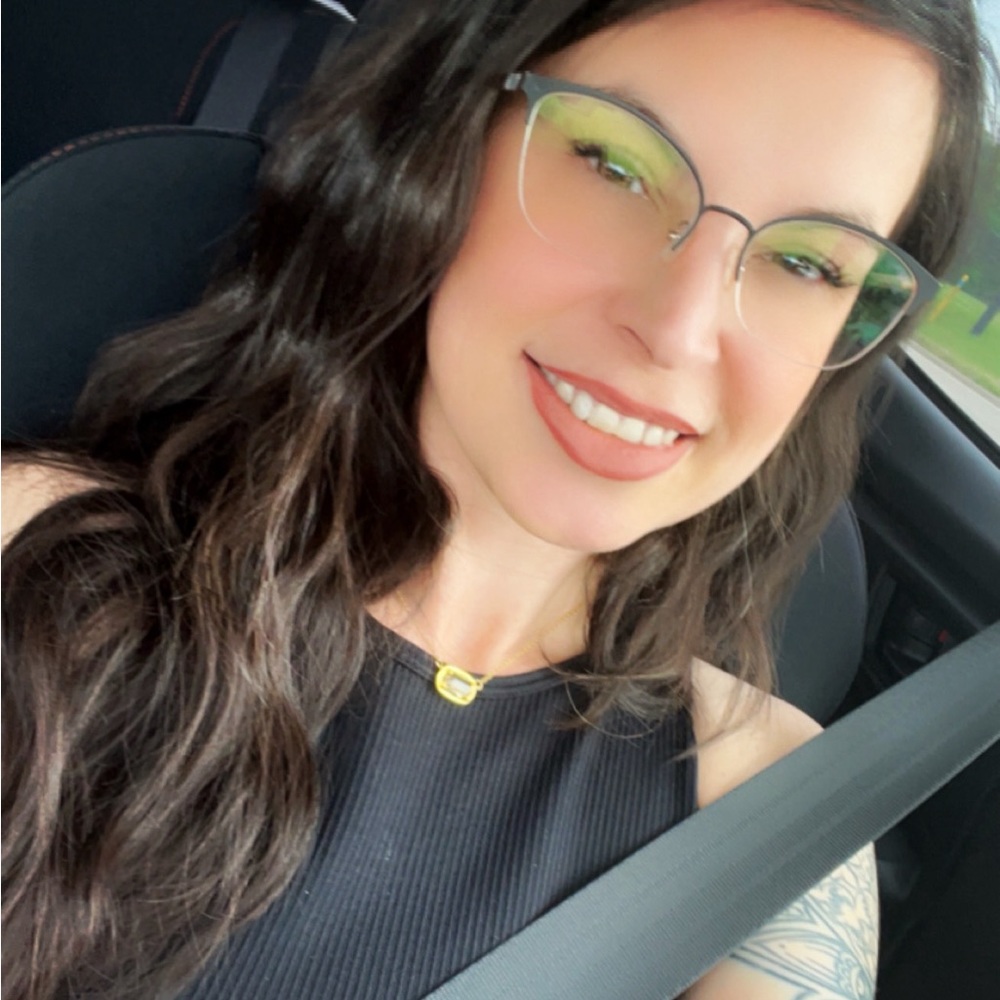 Meet your Posher, Tara